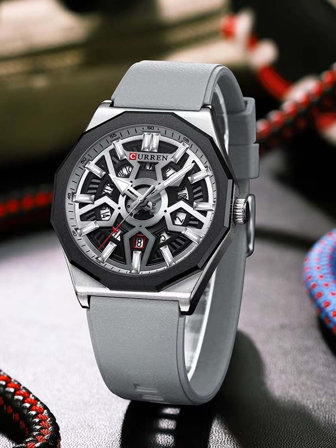 Curren Men Brass Textured Dial & Straps Analogue Watch CR-8437-Grey