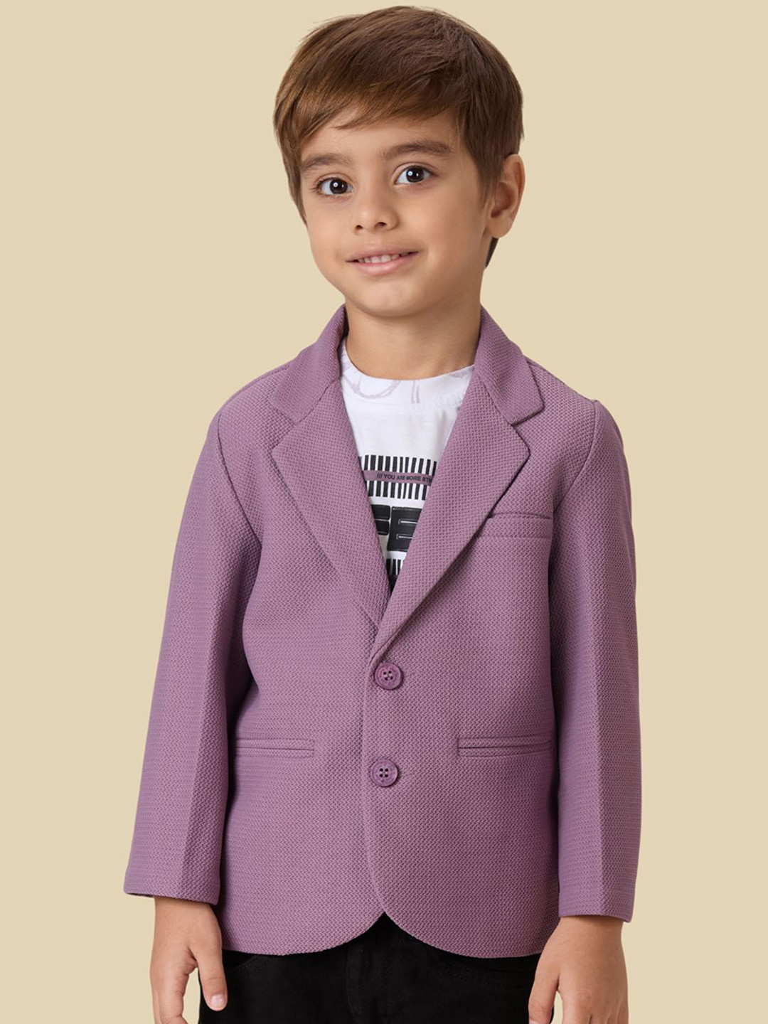 YK Boys Textured Single-Breasted Full Sleeves Blazer With Graphic Printed T-Shirt