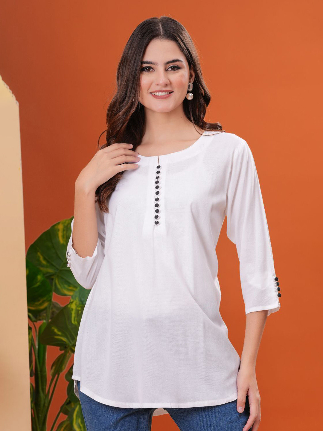 HIGHLIGHT FASHION EXPORT Women Thread Work Kurta