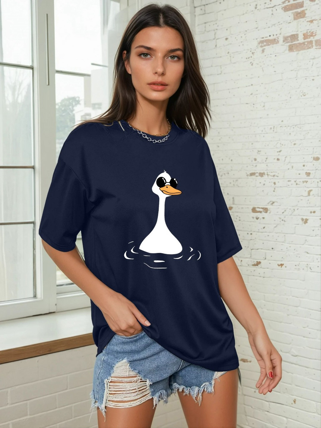 AAHWAN Duck Printed Drop-Shoulder Sleeves T-shirt