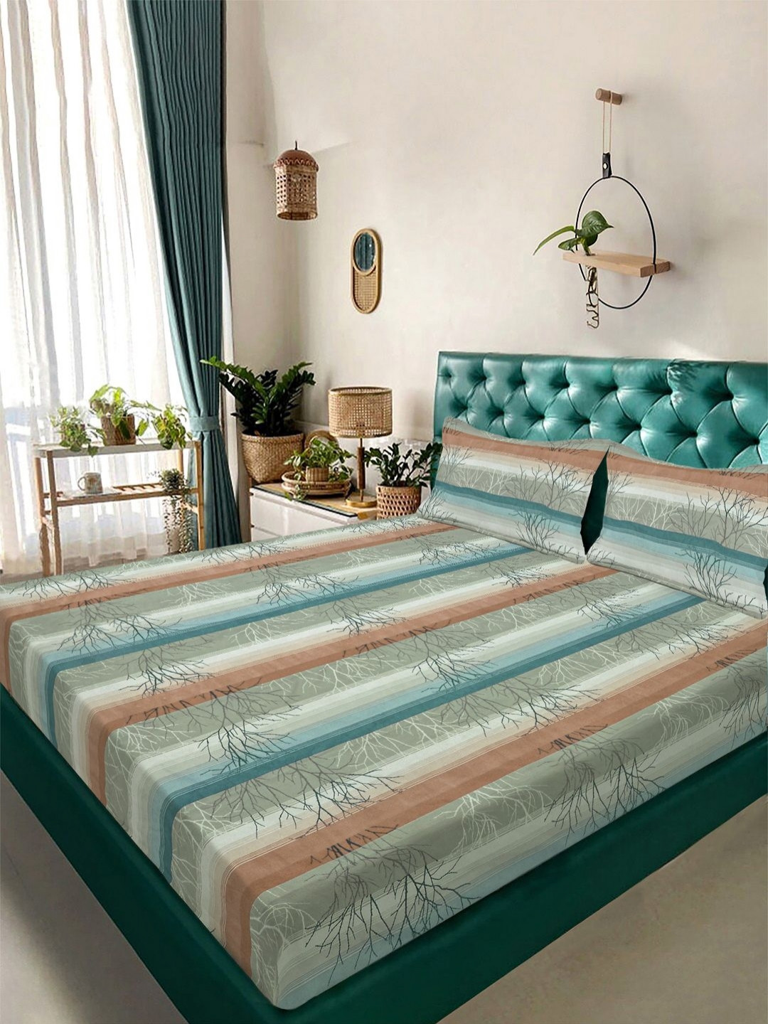 KLOTTHE Green Striped Polycotton 300 TC King Fine Bedsheet with 2 Pillow Covers-98 x 89 inches