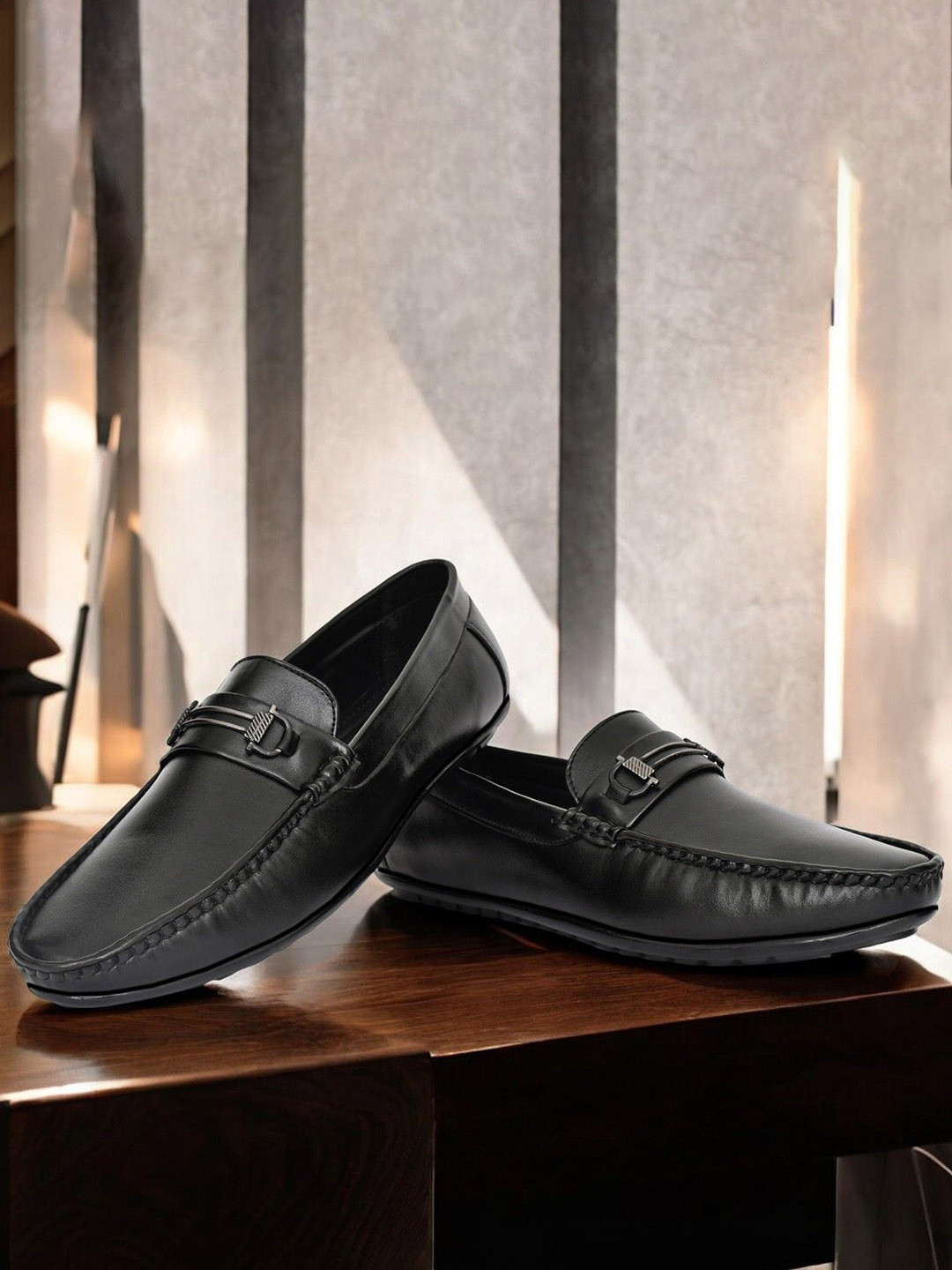 Eristine Men Loafers