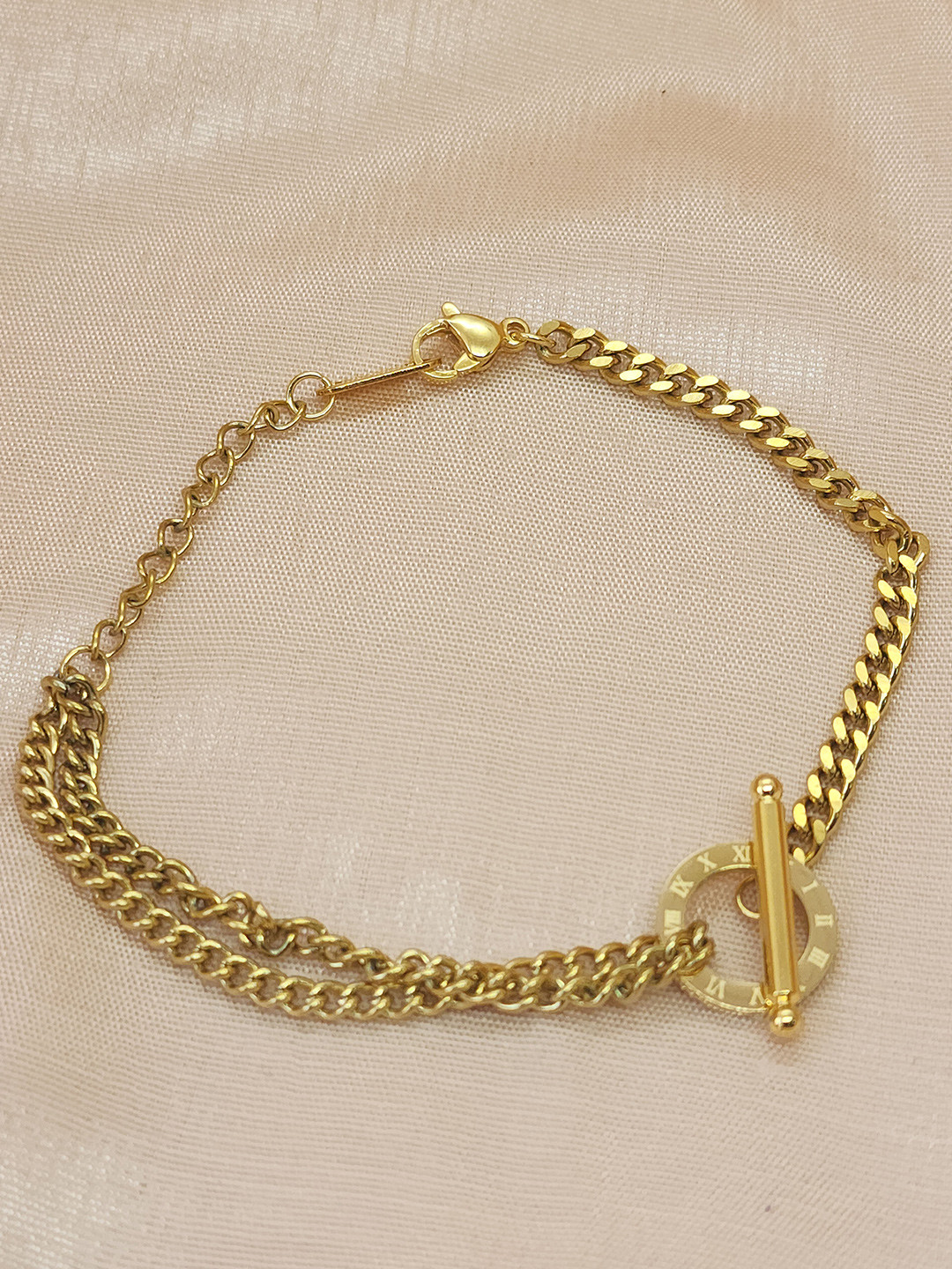 DressBerry Stainless Steel Gold-Plated Roman Chain Wraparound Bracelet