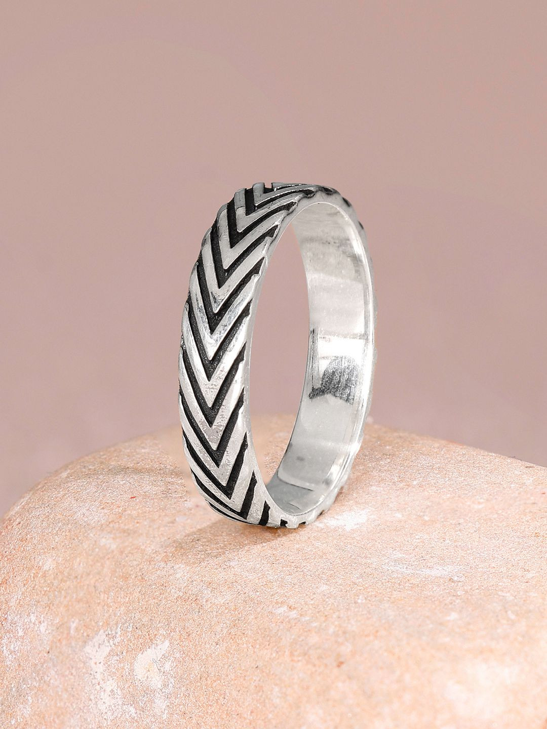 GIVA 925 Oxidised Silver Chevron Ring For Him Fixed Size Indian - 17