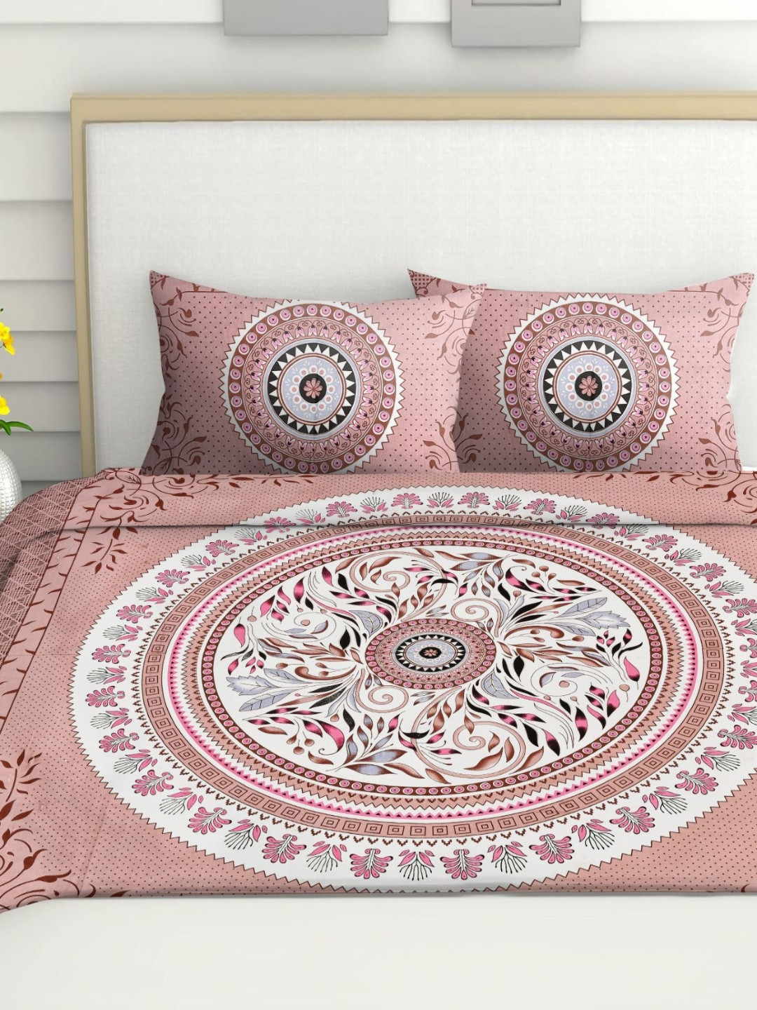 Spangle White & Red Printed Cotton 260 TC King Bedsheet Sets - 2.74 m x 2.54 m