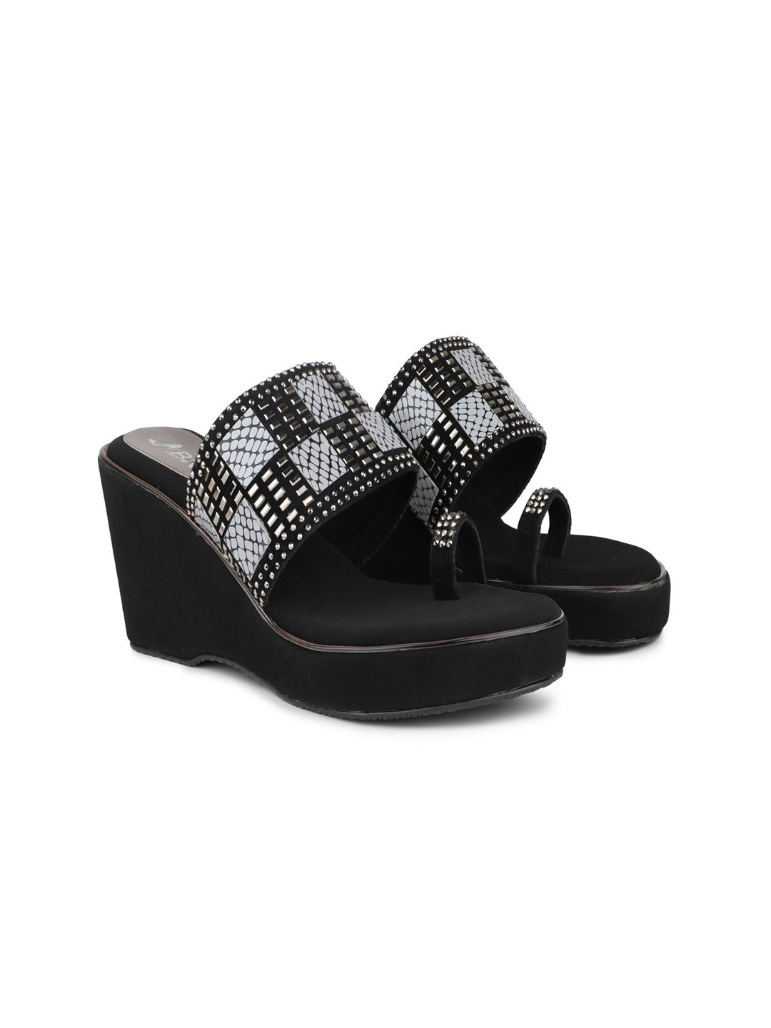 BN FOOTWEAR Textured Wedge Sandals