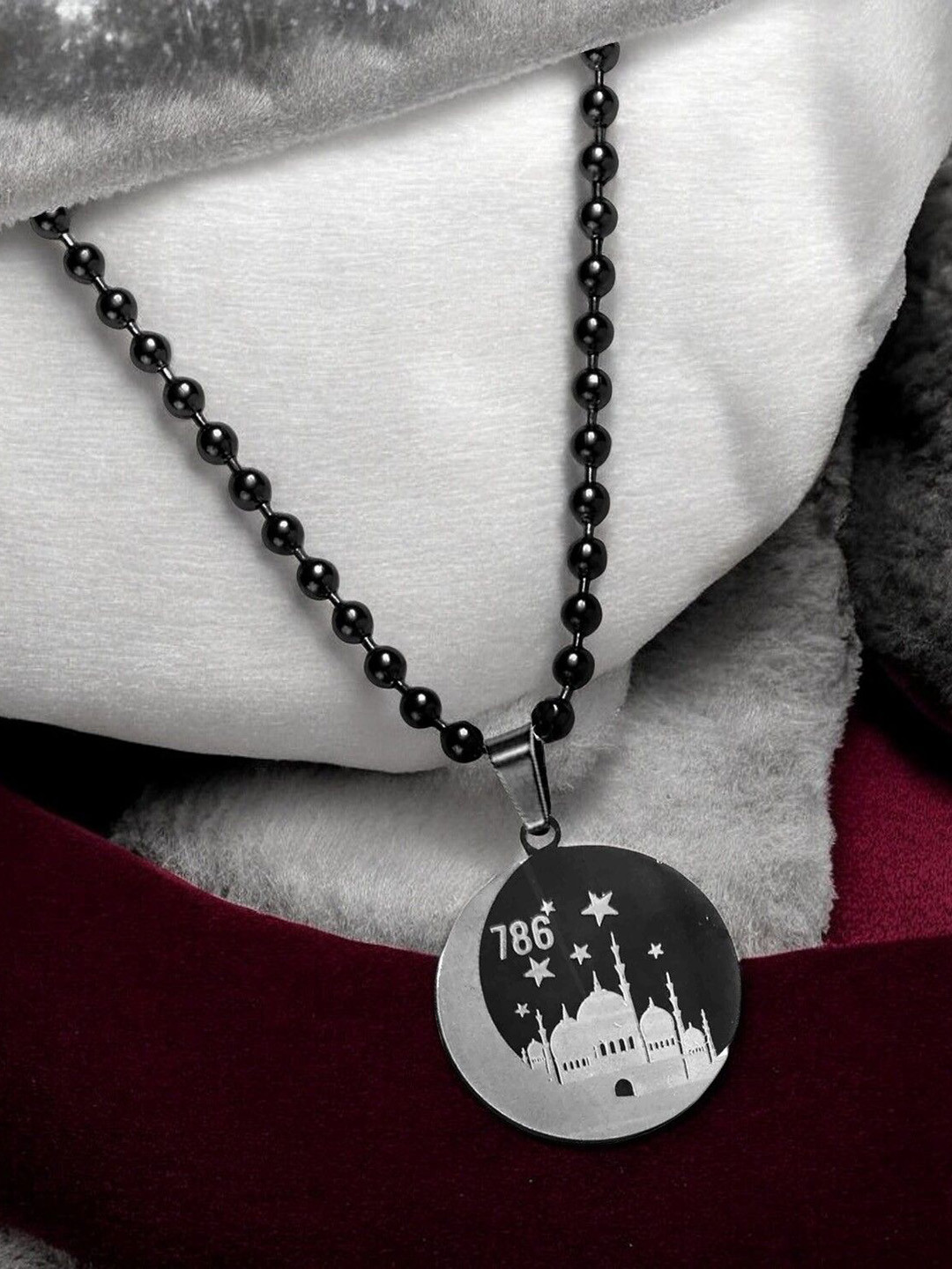 M Men Style Men Stainless Steel Silver-Plated Circular Ayatul Kursi Quran Verse Pendant