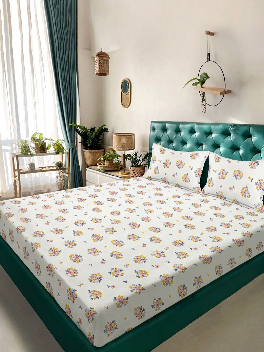 KLOTTHE Cream-Coloured & Yellow Floral Printed 300 TC King Bedsheet Set 2.50 x 2.25 m