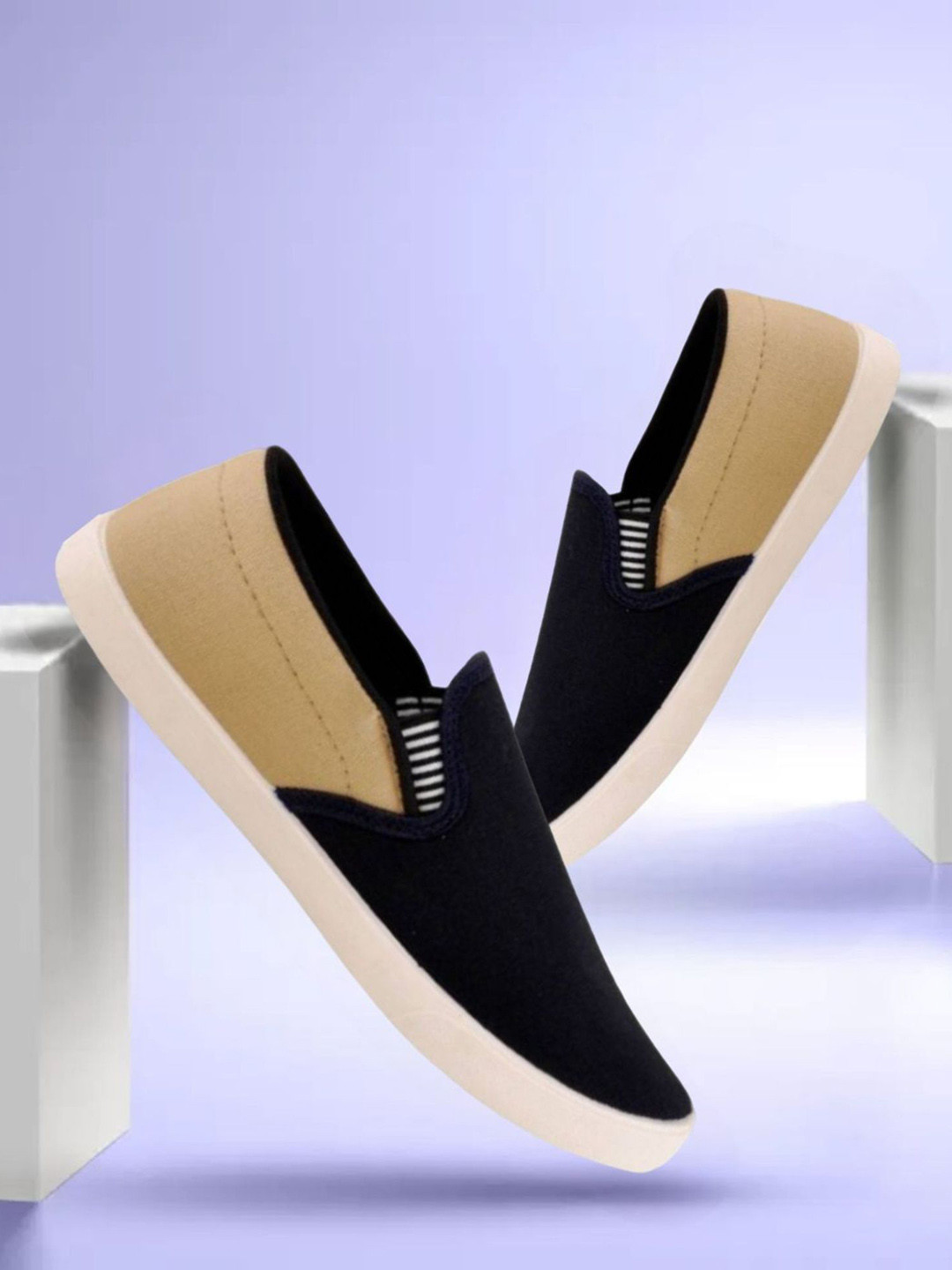 HOTSTYLE Men Colourblocked Slip-On Sneakers