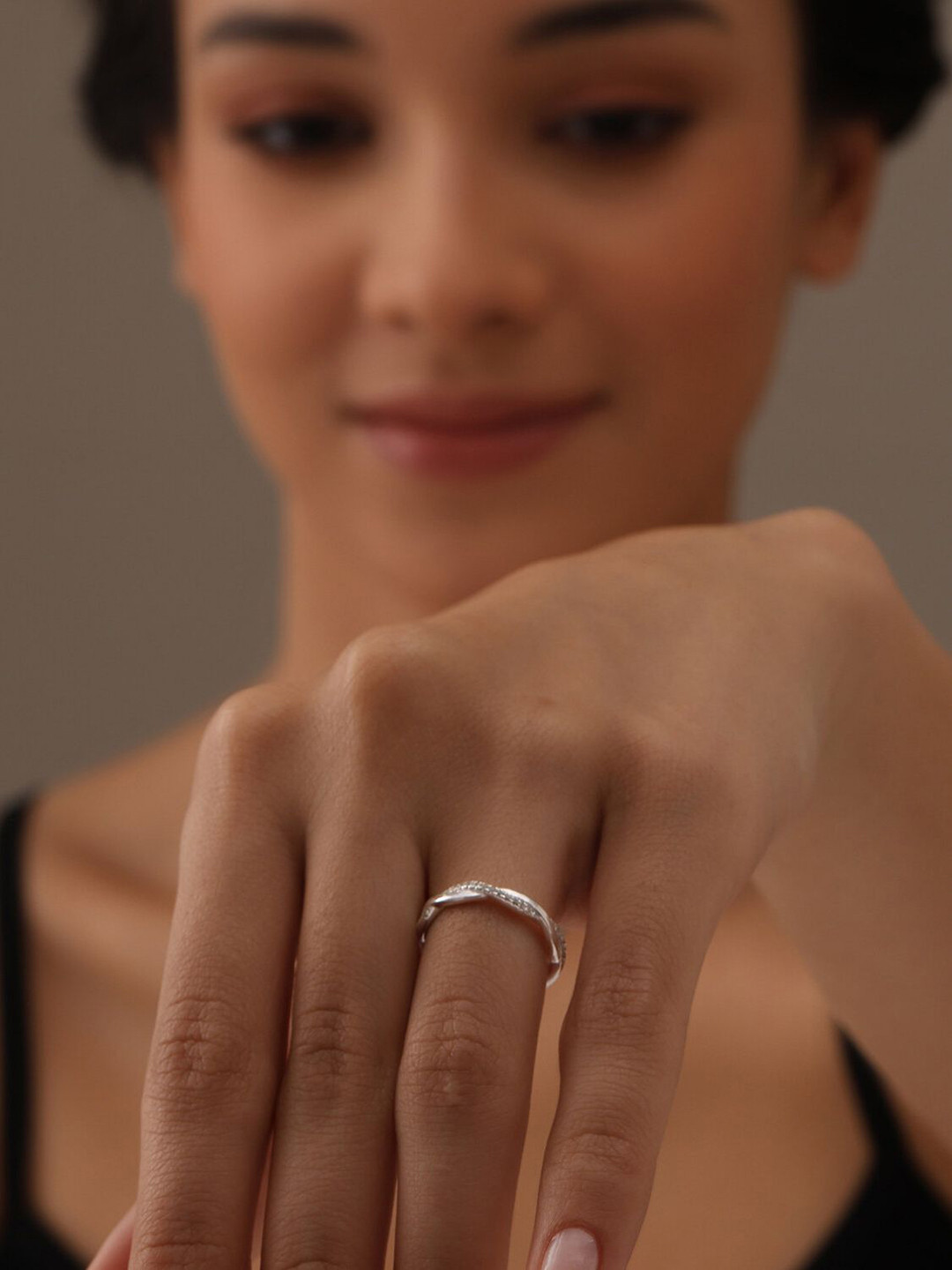 LeCalla 925 Sterling Silver-Plated Cubic Zirconia-Studded Finger Twisted Rope Ring