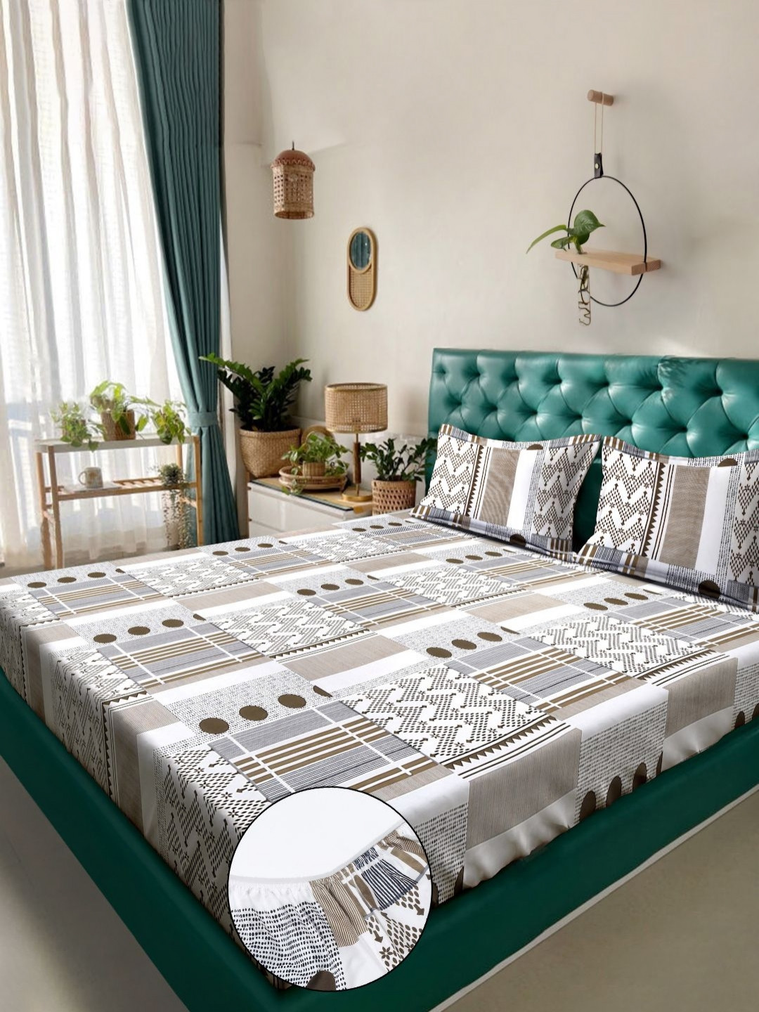 KLOTTHE Hermosa Backyard Patio White Geometric Polycotton 300 TC Fitted King Fine Bedsheet with 2 Pillow Covers-106 x 106 inches