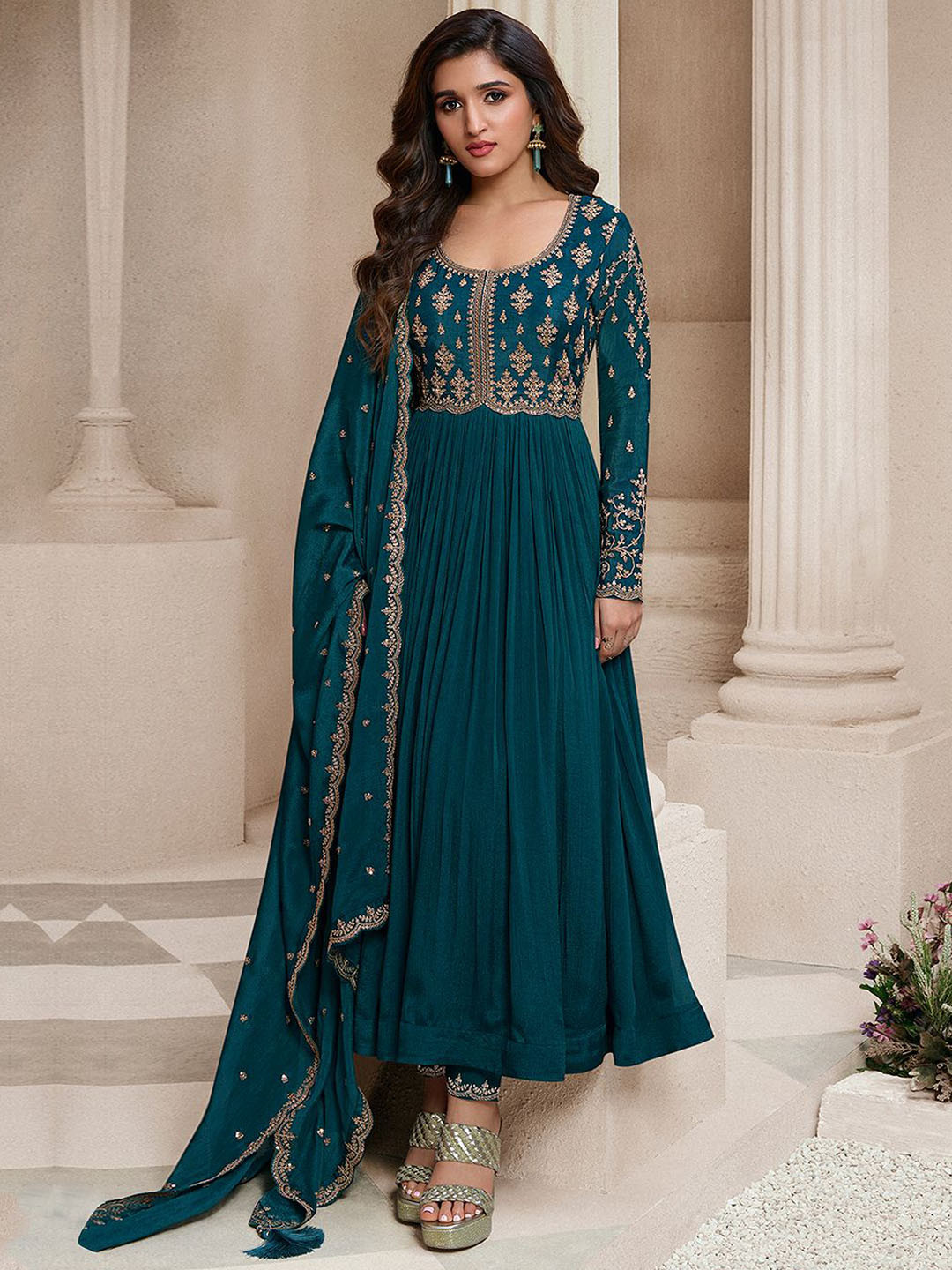 Trendmalls Women Ethnic Motifs Embroidered Pleated Sequinned Silk Chiffon Kurta with Trousers & With Dupatta