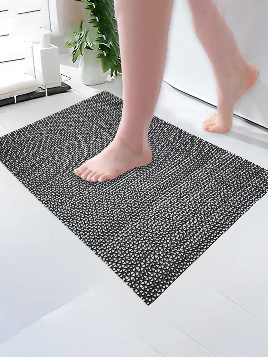 Kuber Industries Black Self-Design Anti-Skid Bath Mat