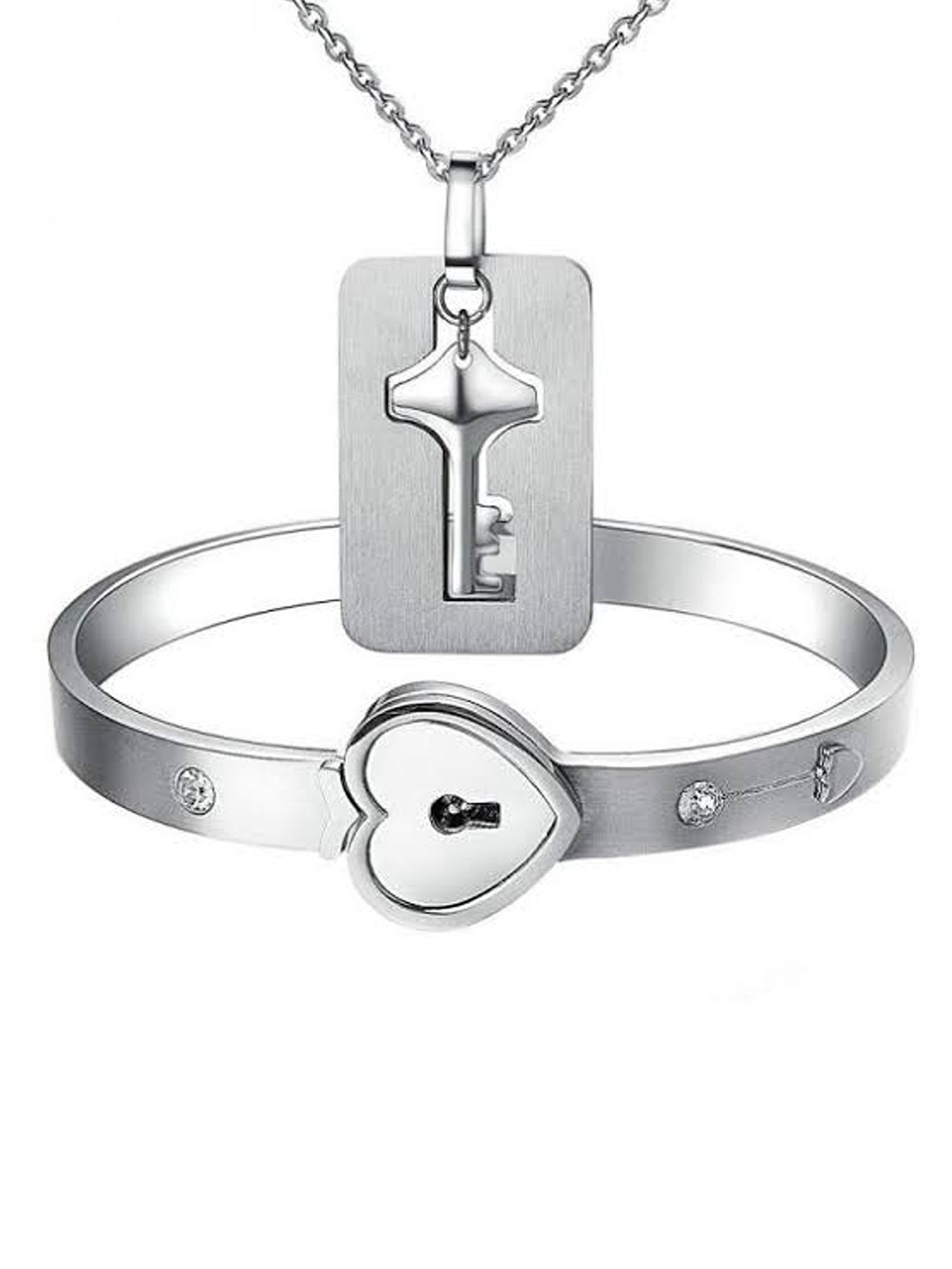 DIVASTRI Silver-Plated Lock and Key  Pendant With Bracelet