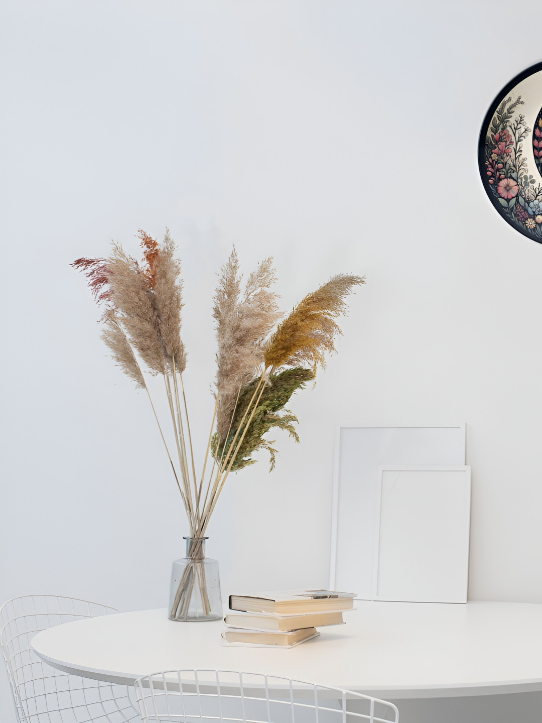 THE QUIRKY HOME A Celestial Scene Ceramic Floral Glossy Hanging Hall Wall Plates-8In