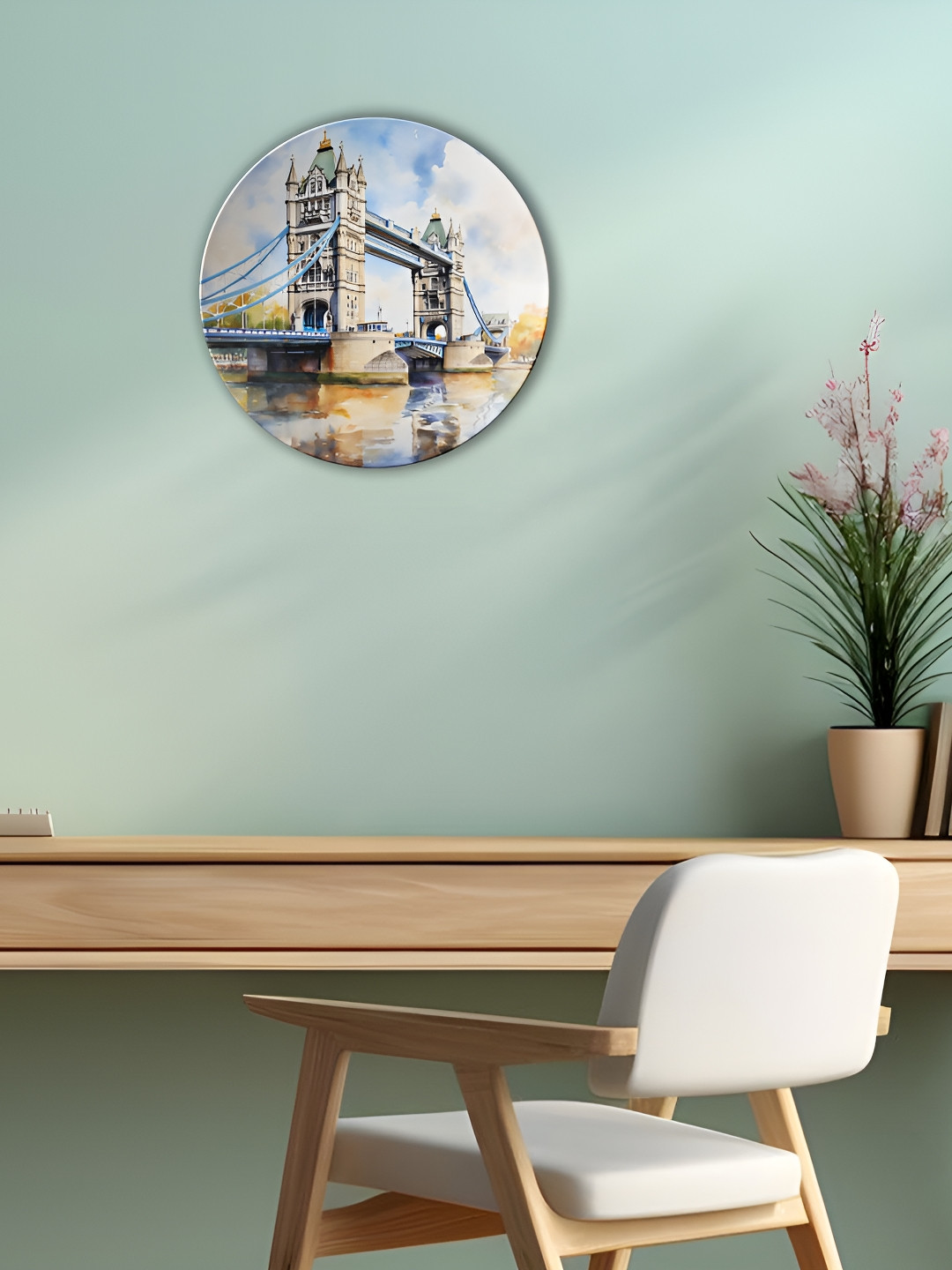 THE QUIRKY HOME London Calling Crafted Ceramics Glossy Hanging Hall Wall Plates-8In