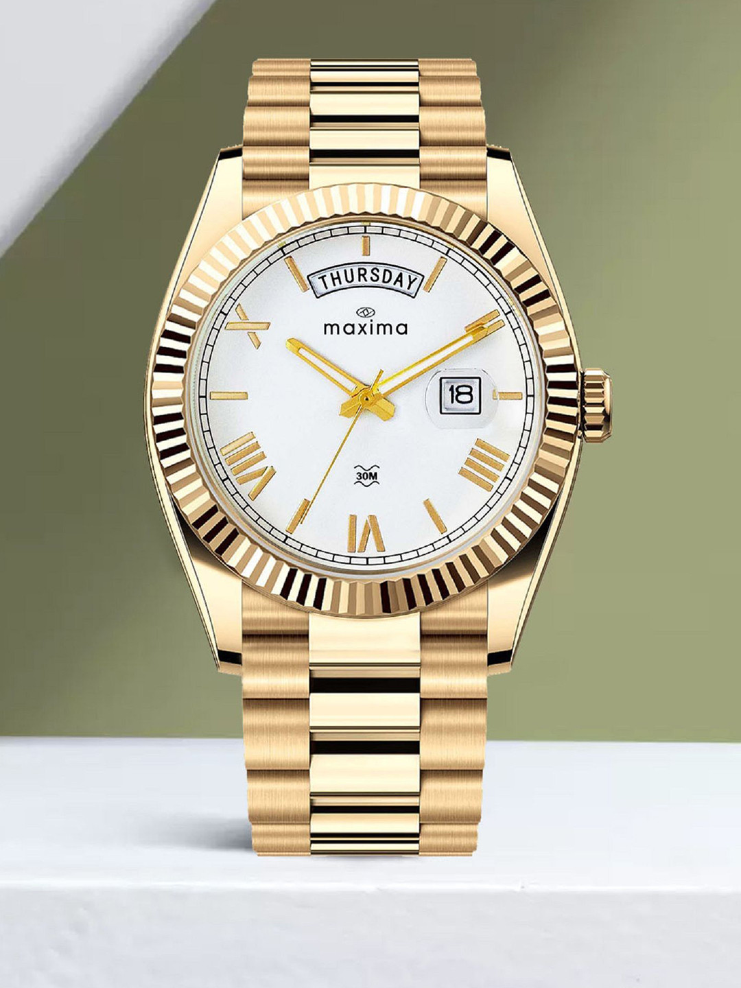 maxima Men Brass Dial & Stainless Steel Bracelet Style Straps Analogue Watch 69101CMGY