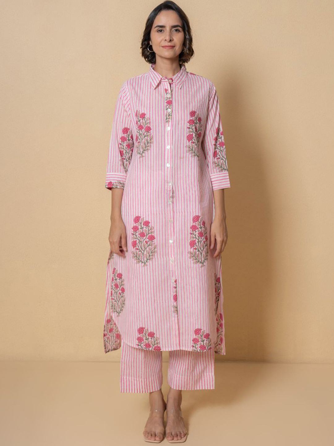 Kameez by Pooja Kejriwal Women Floral Printed Regular Pure Cotton Kurta with Trouser