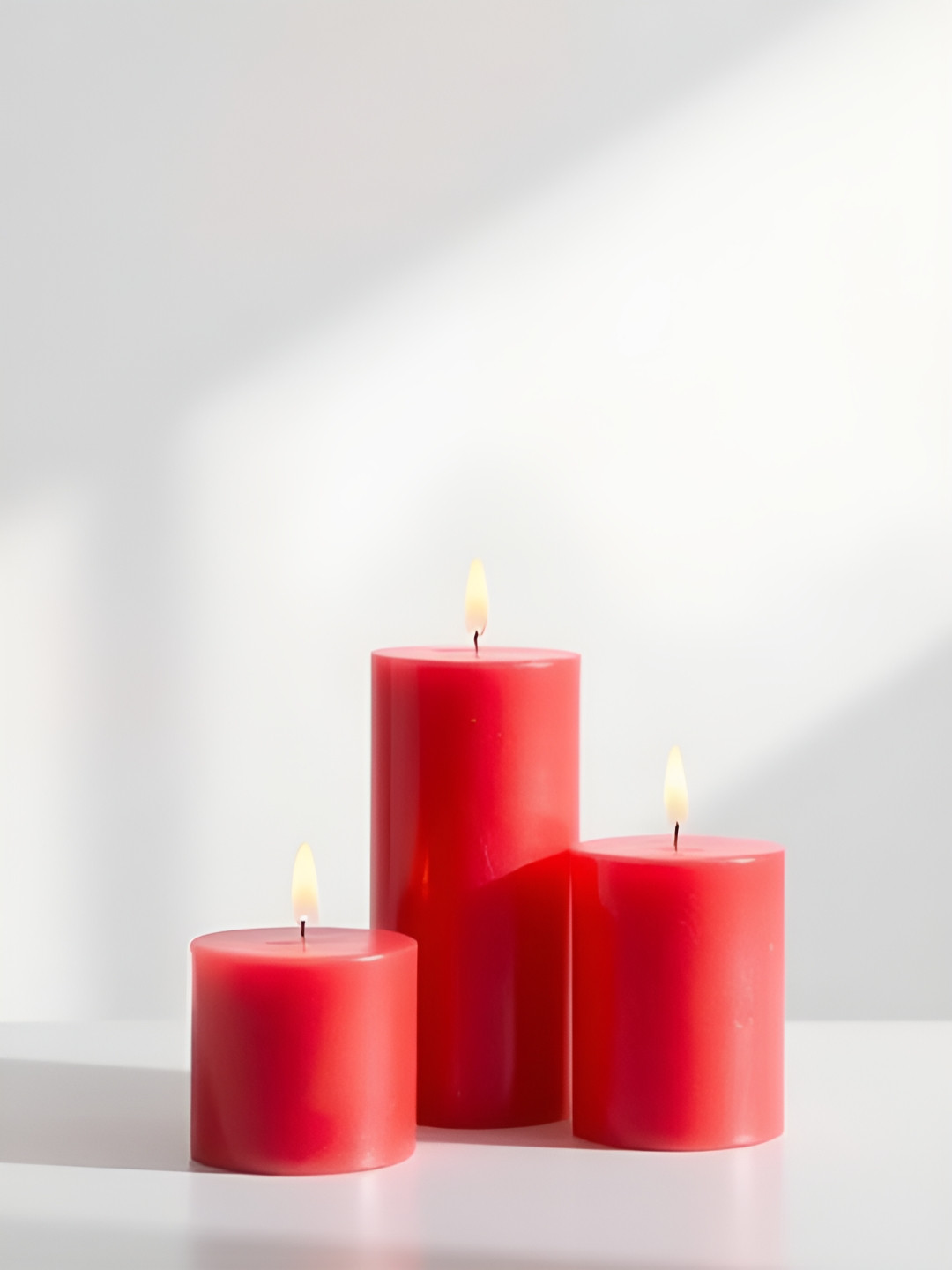 Aromatic Fables Luxurious Floral Ambiance Rose Elegance 3Pcs Solid Pillar Candles