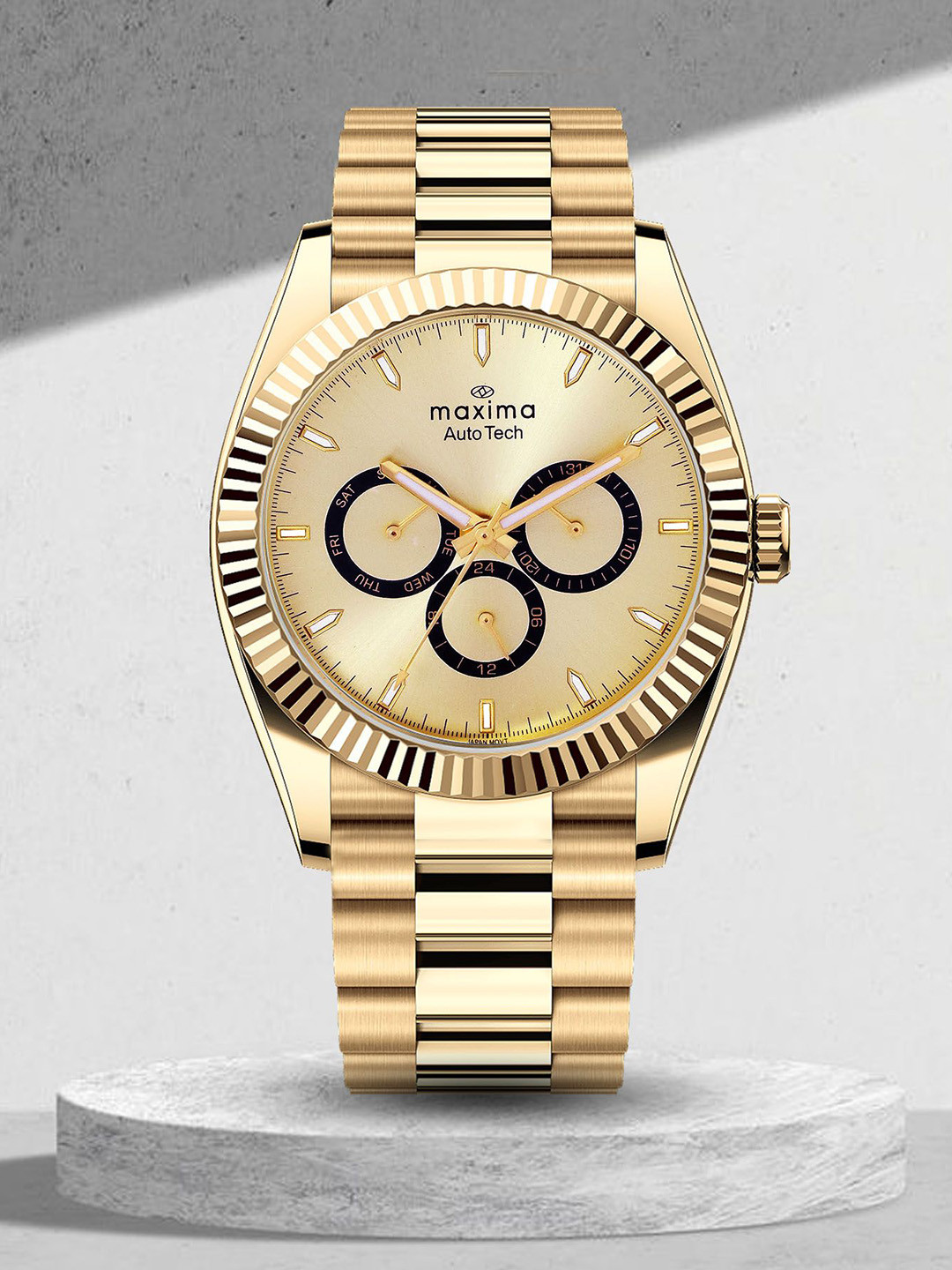 maxima Men Brass Dial & Stainless Steel Bracelet Style Straps Analogue Multi Function Watch 70801CMGY