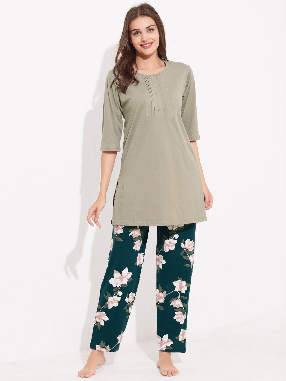 Arela Women Night suit