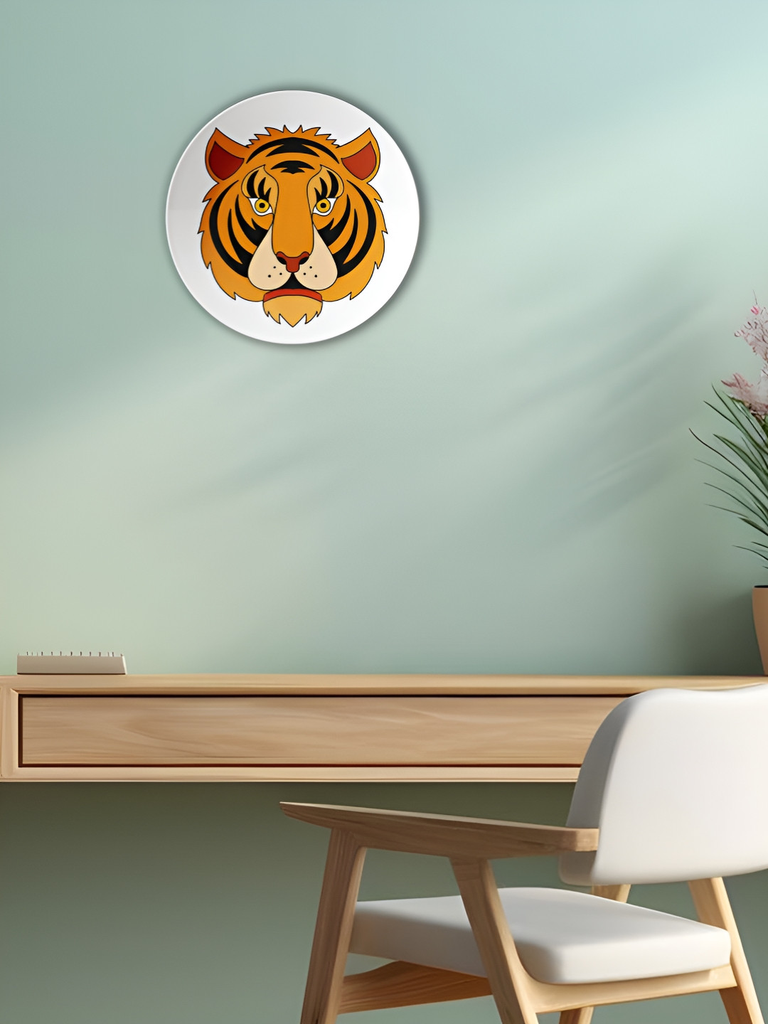 THE QUIRKY HOME A Ferocious Face Crafted Ceramics Matte Hanging Hall Wall Plates-8In