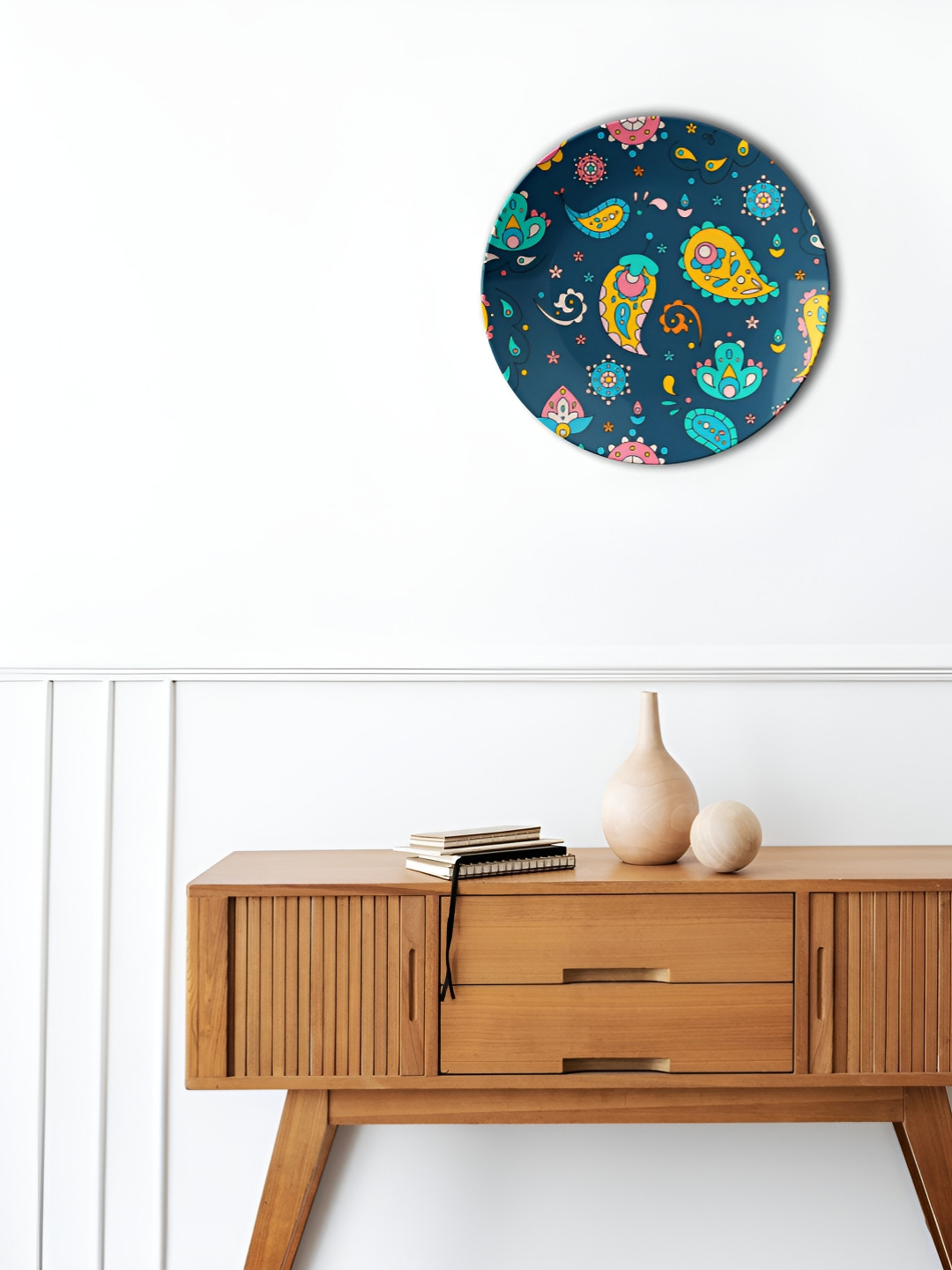 THE QUIRKY HOME Paisley Paradise Crafted Ceramics Matte Hanging Hall Wall Plates-9.8In