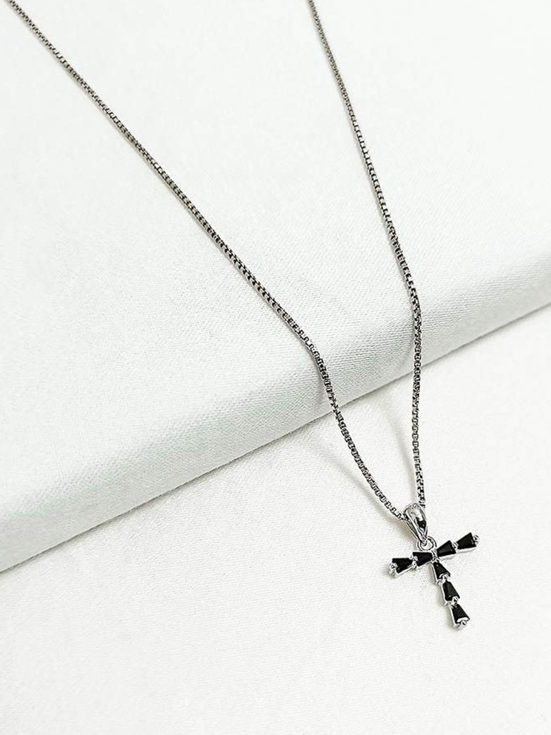INARI SHINES 925 Silver Rhodium-Plated Black Stone Beaded Cross Pendant Chain
