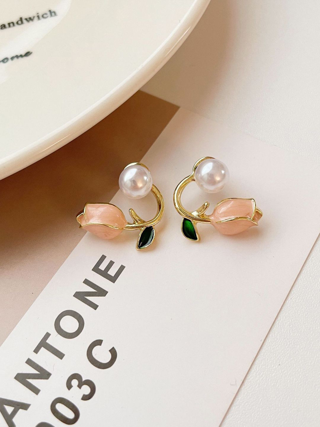 Krelin Gold-Plated Pearls Studded Elegant Contemporary Studs
