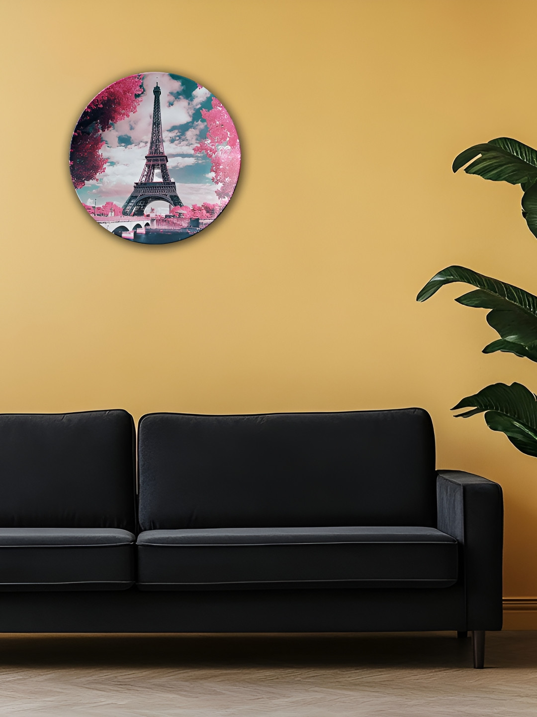 THE QUIRKY HOME A Taste of Paris Crafted Ceramics Glossy Hanging Hall Wall Plates-10In