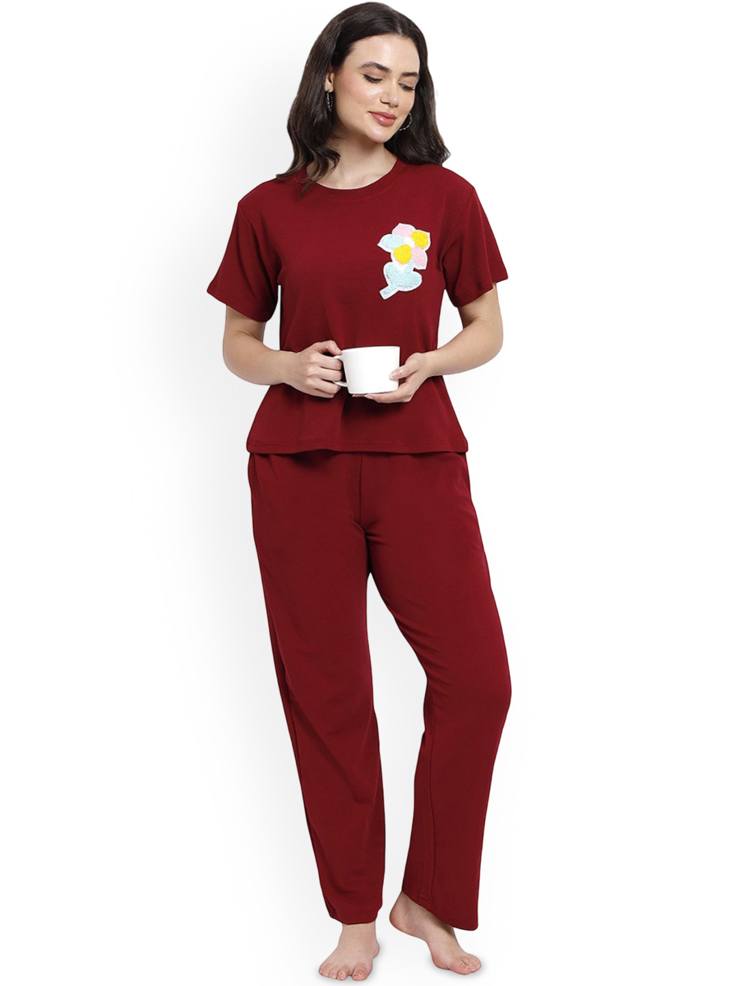 BOMBSHELL Embroidered Round Neck Night suit