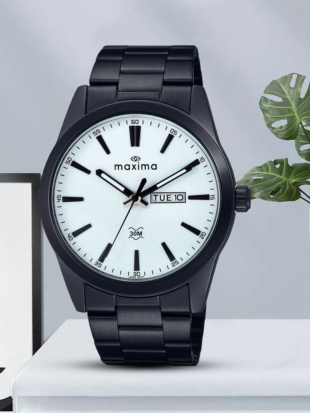 maxima Men Brass Dial & Stainless Steel Bracelet Style Straps Analogue Watch 71582CMGB