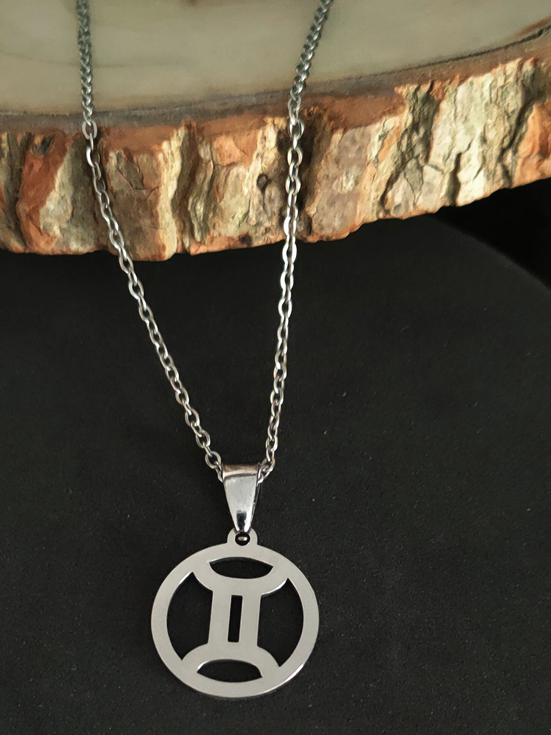 M Men Style Stainless Steel Silver-Plated Astrology Lovers Cancer Pendant