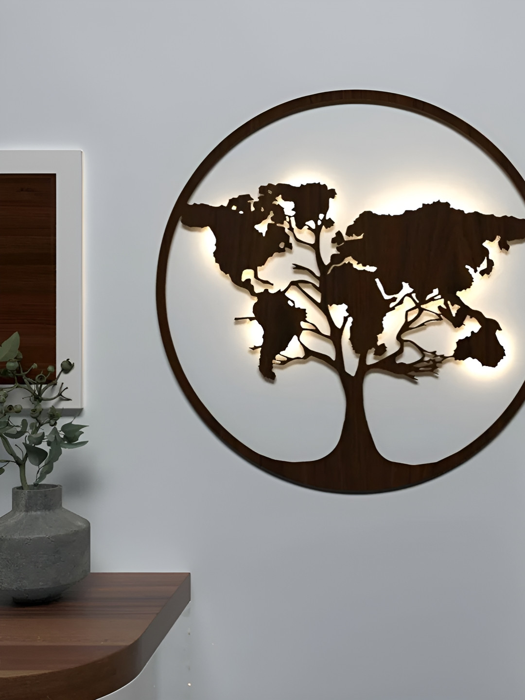 DEKORSTATION Brown Textured Wooden Walnut World Map Tree Shaped Wall Lamp