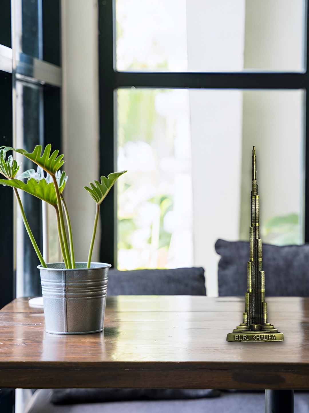 THE QUIRKY HOME Dubai Burj Khalifa Bronze Metal Metallic Living Room Medium Showpiece - 8.7 Inches
