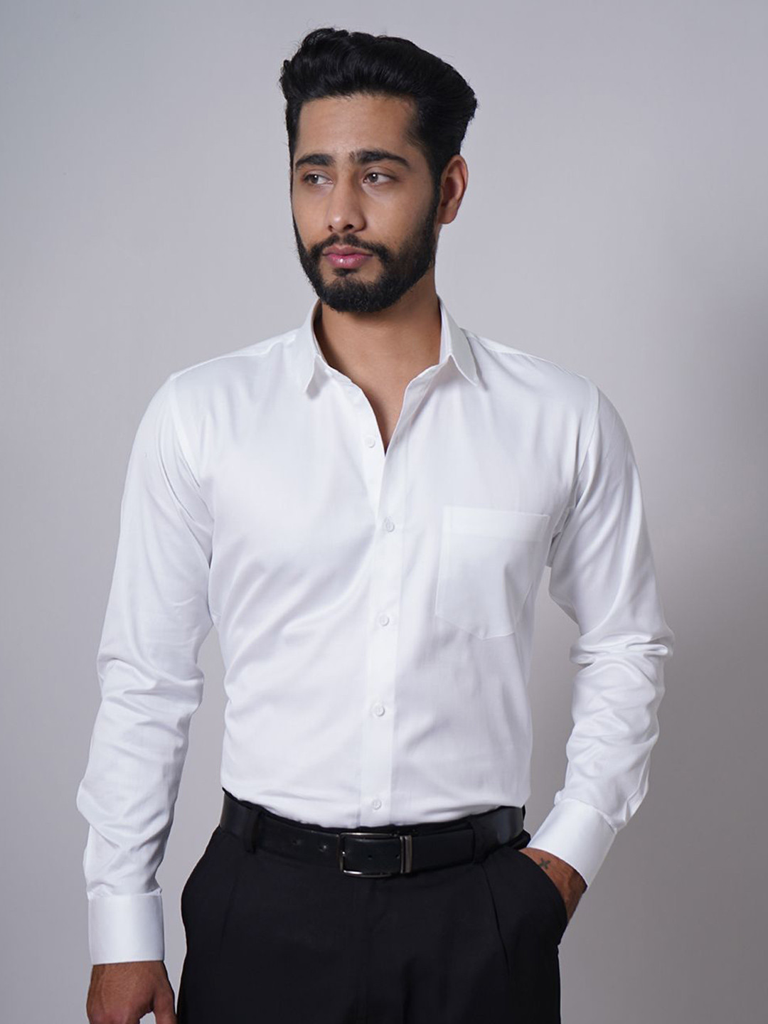 Putra Men Standard Opaque Casual Shirt