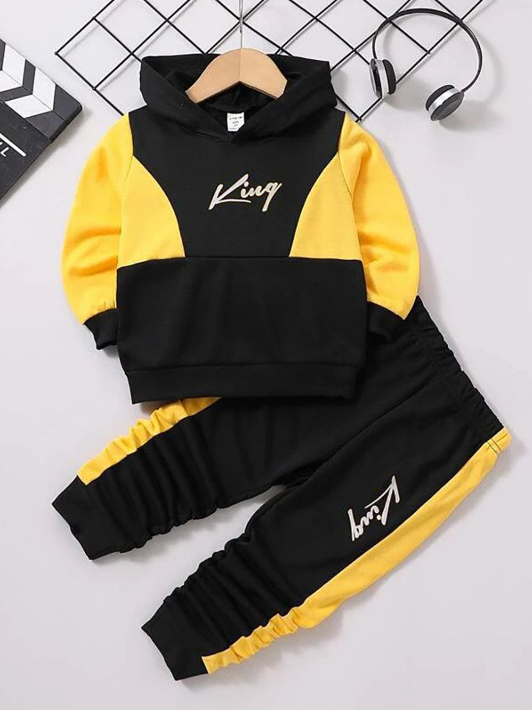 Hikuj Boys Printed T-shirt