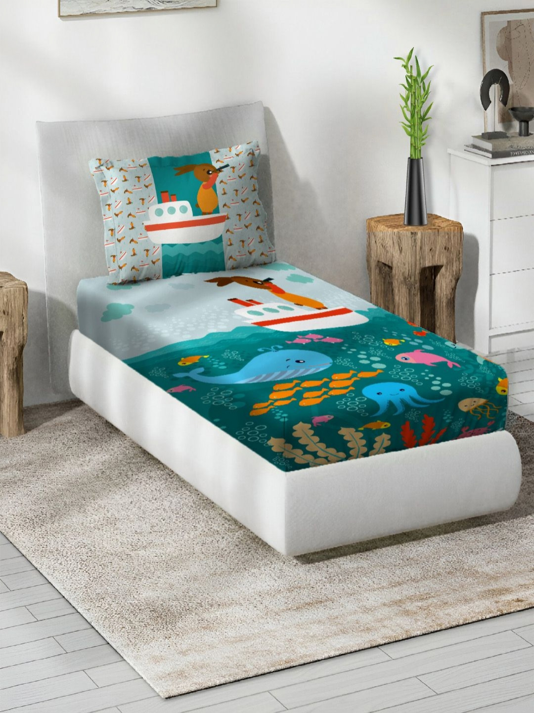 Steve & Anderson Blue & White Printed Cotton 144 TC Single Bedsheet Sets 1.50 m x 2.25 m