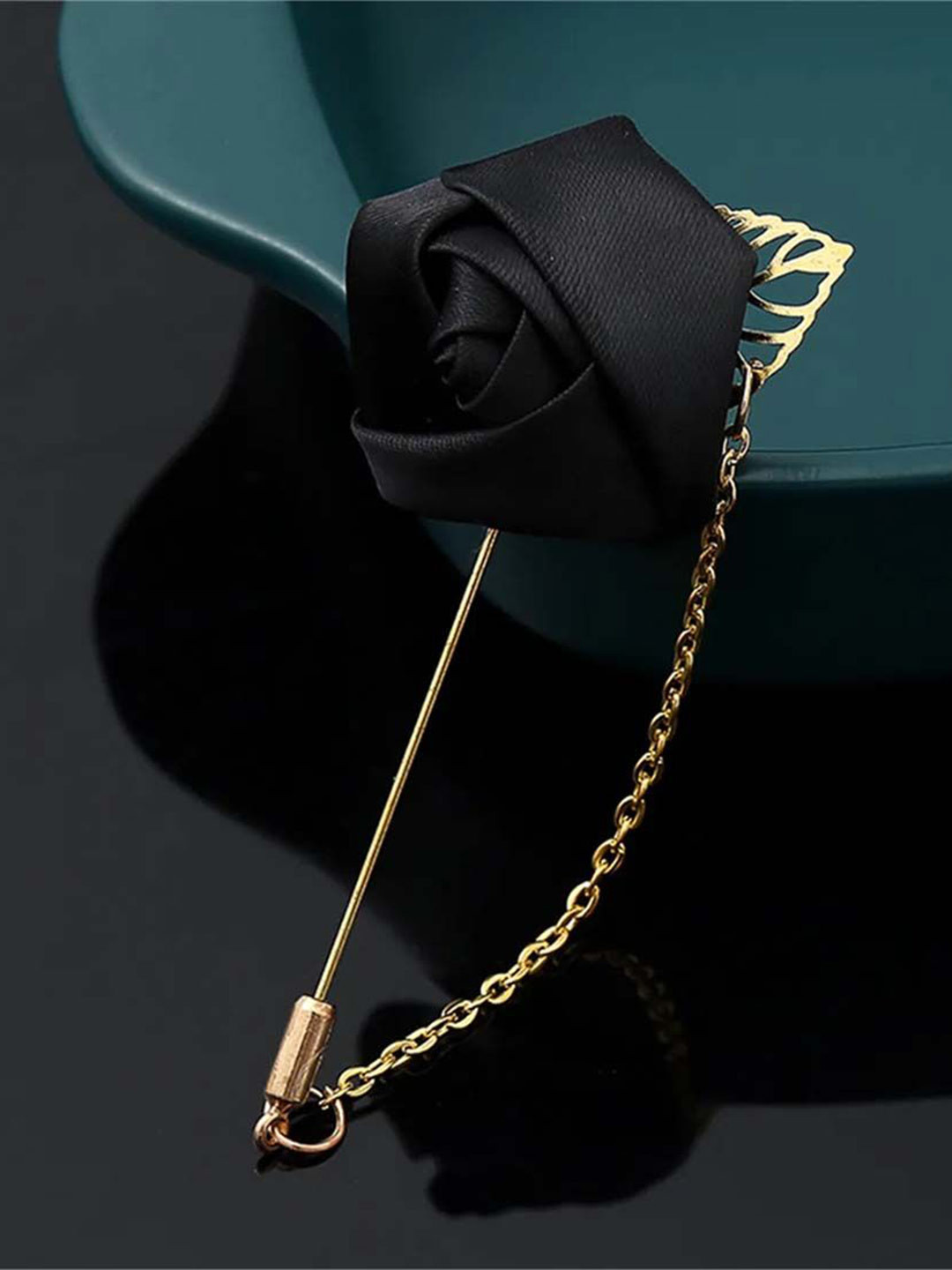 Curren Men's Flower   Brooch