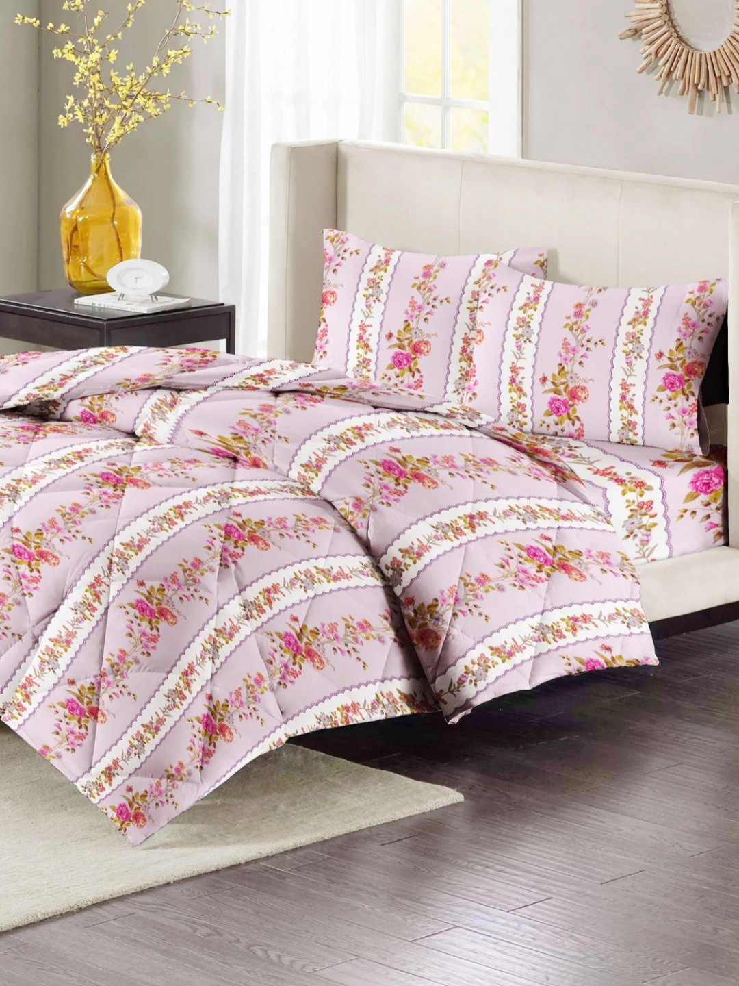 VAS COLLECTIONS Pink & White Floral Polycotton 4 Piece Double Extra Large Superfine Bedding Set