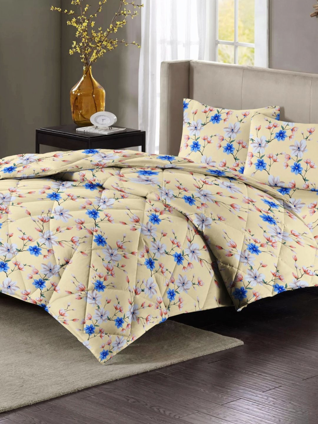 VAS COLLECTIONS Blue & Cream-Coloured Floral Polycotton 4 Piece Double Extra Large Superfine Bedding Set