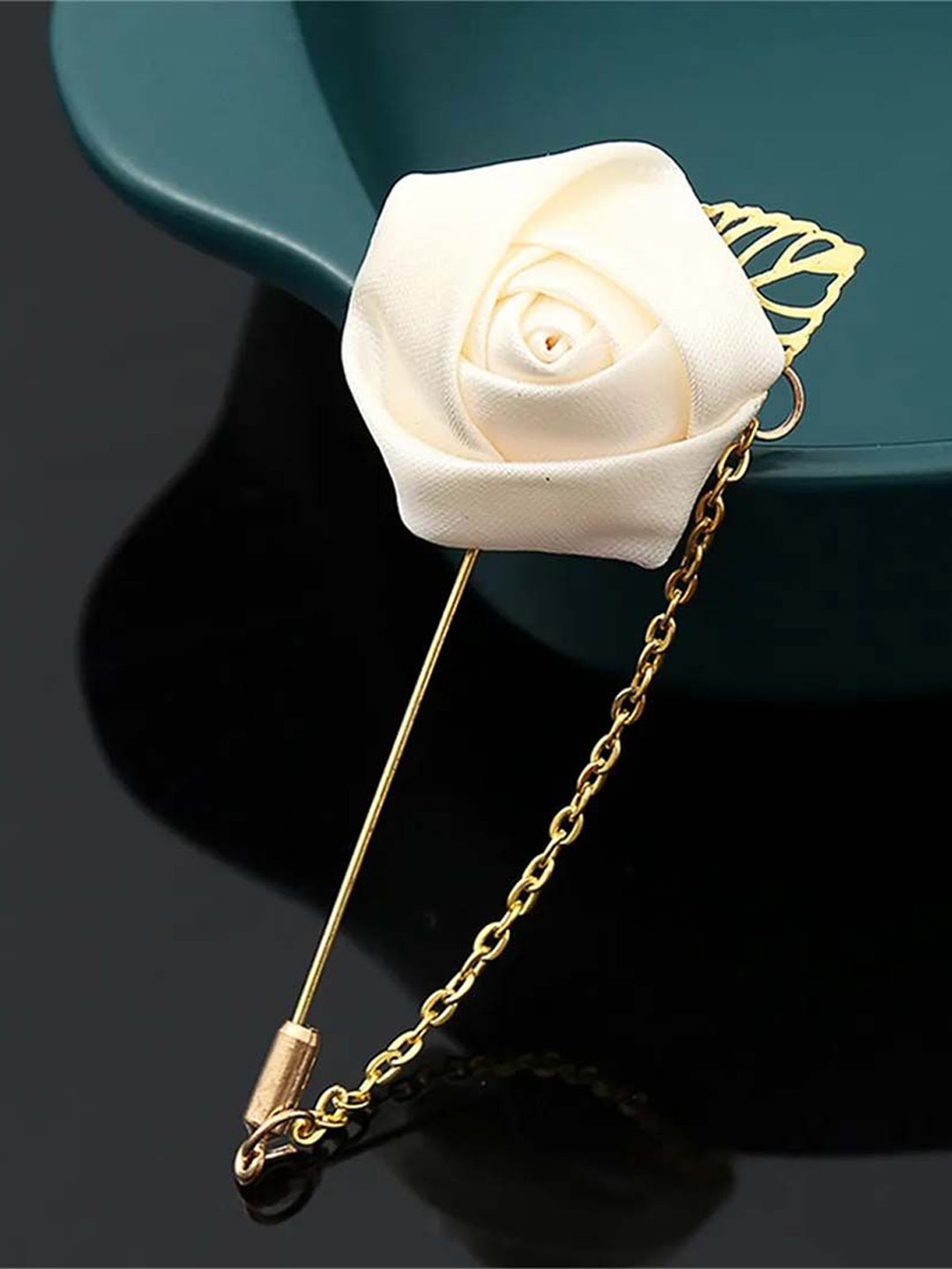 Curren Men's Flower Brooch