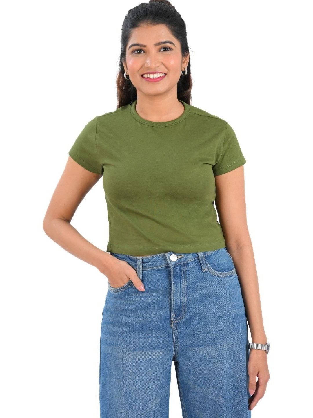 30 Looks Women Solid Round Neck Cotton T-shirt