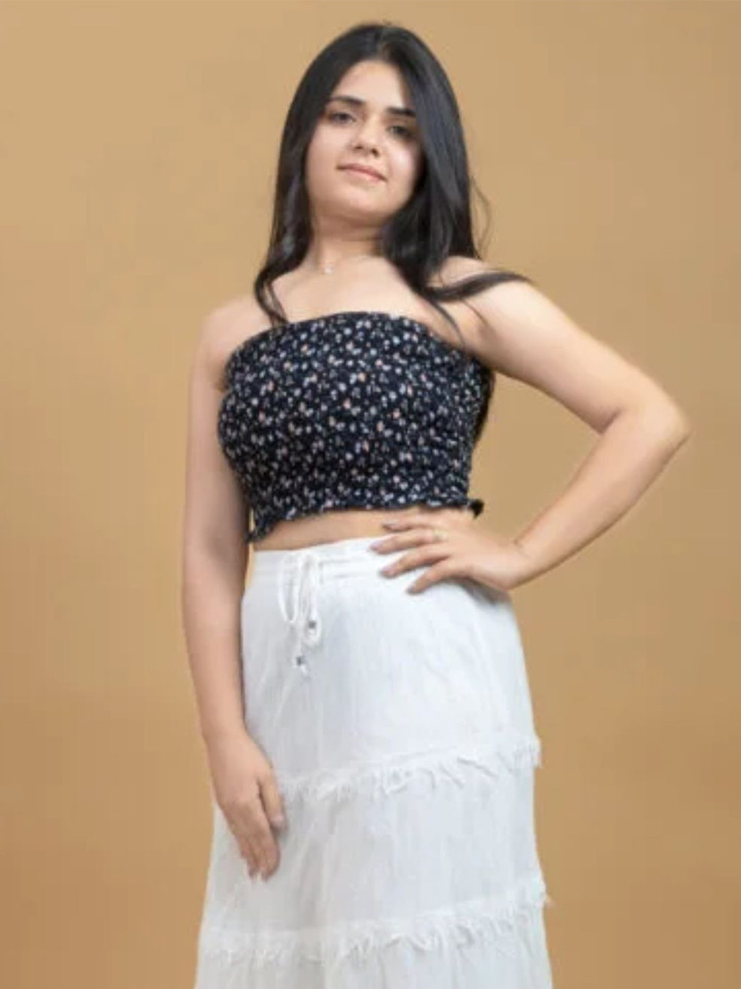Veeralda Off-Shoulder Cotton Tube Crop Top