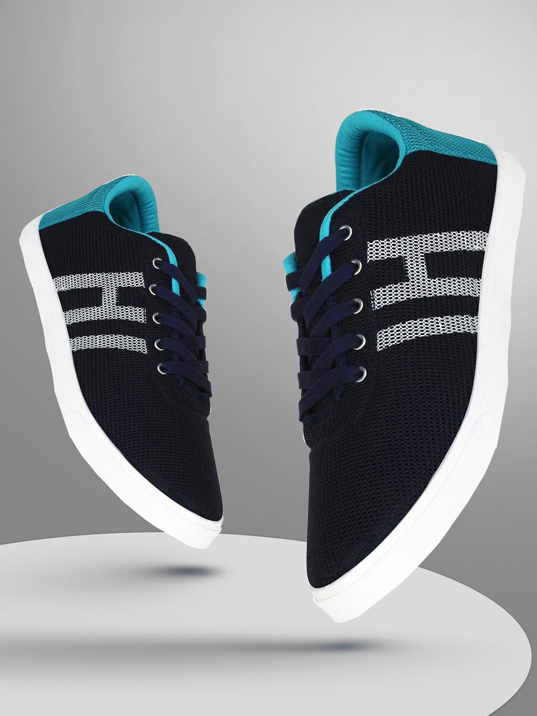 Spotwalk Men Woven Design Sneakers