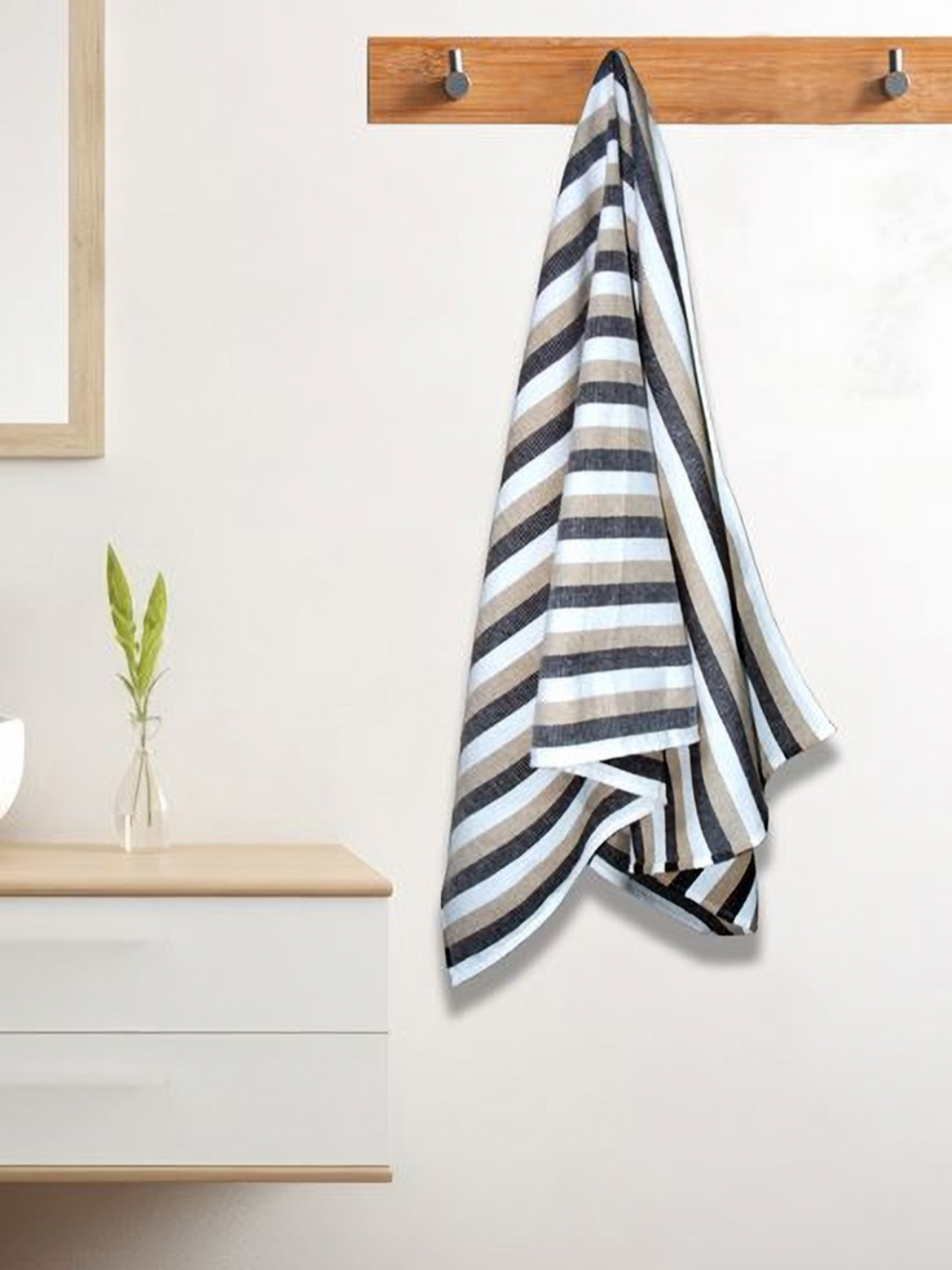 Myntra Elegant Homes Beige & White Striped Lightweight Cotton 150 GSM Bath Towel
