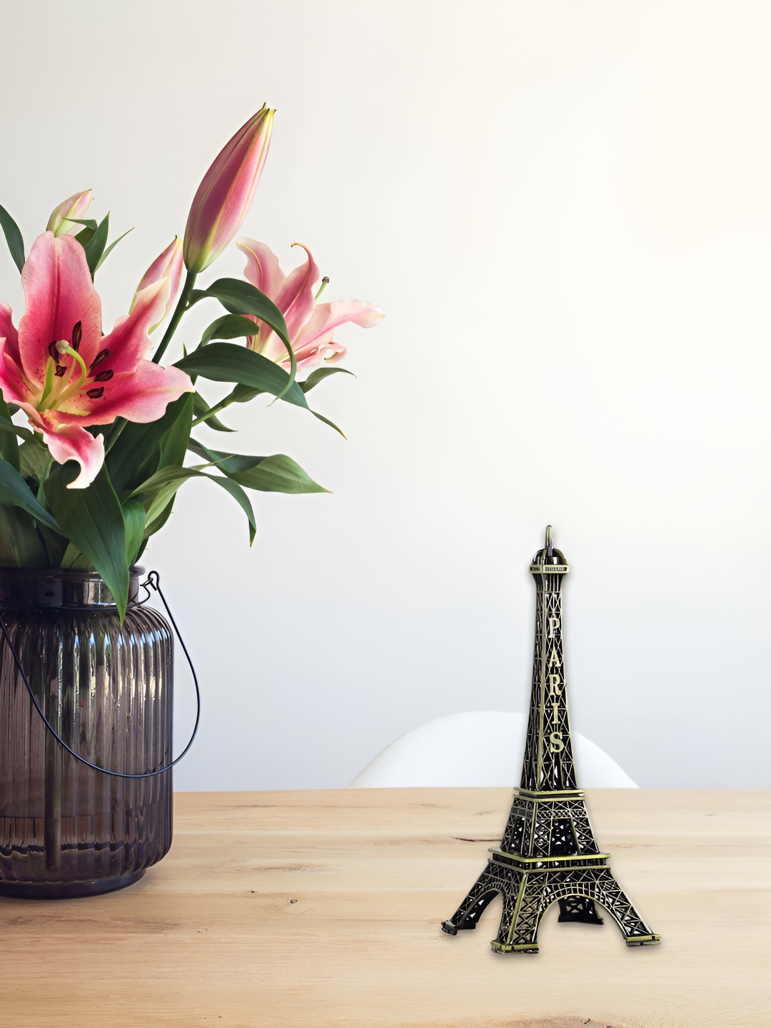 THE QUIRKY HOME Eiffel Tower Monument Miniature Bronze Metal Metallic Living Room Small Showpiece - 5.9 Inches