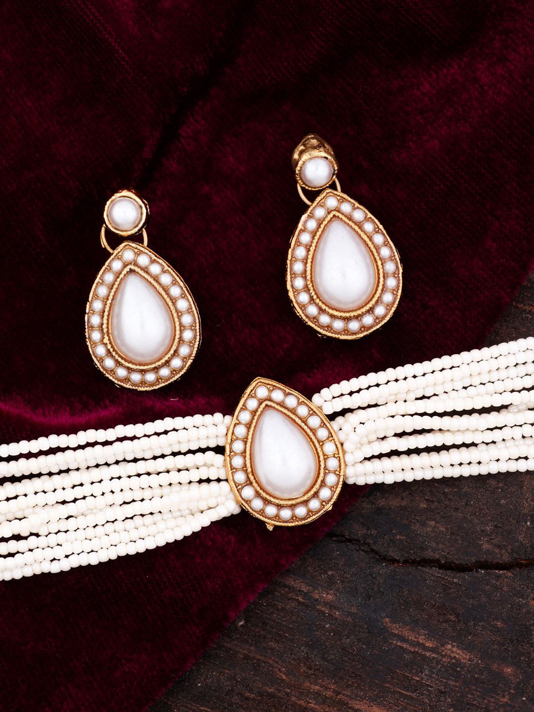 SHONA'S STYLE Gold-Plated Artificial Stone Studded & Pearls Beaded Choker Jewellery Set