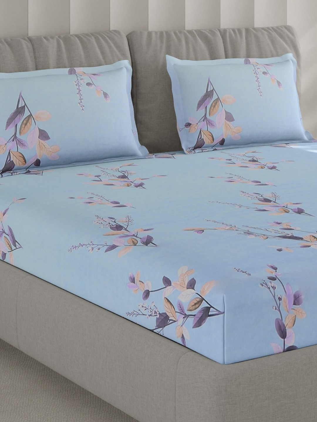 Monte Carlo Blue & Purple Floral Printed130 TC Queen Bedsheet Set 2.24 m x 2.54 m