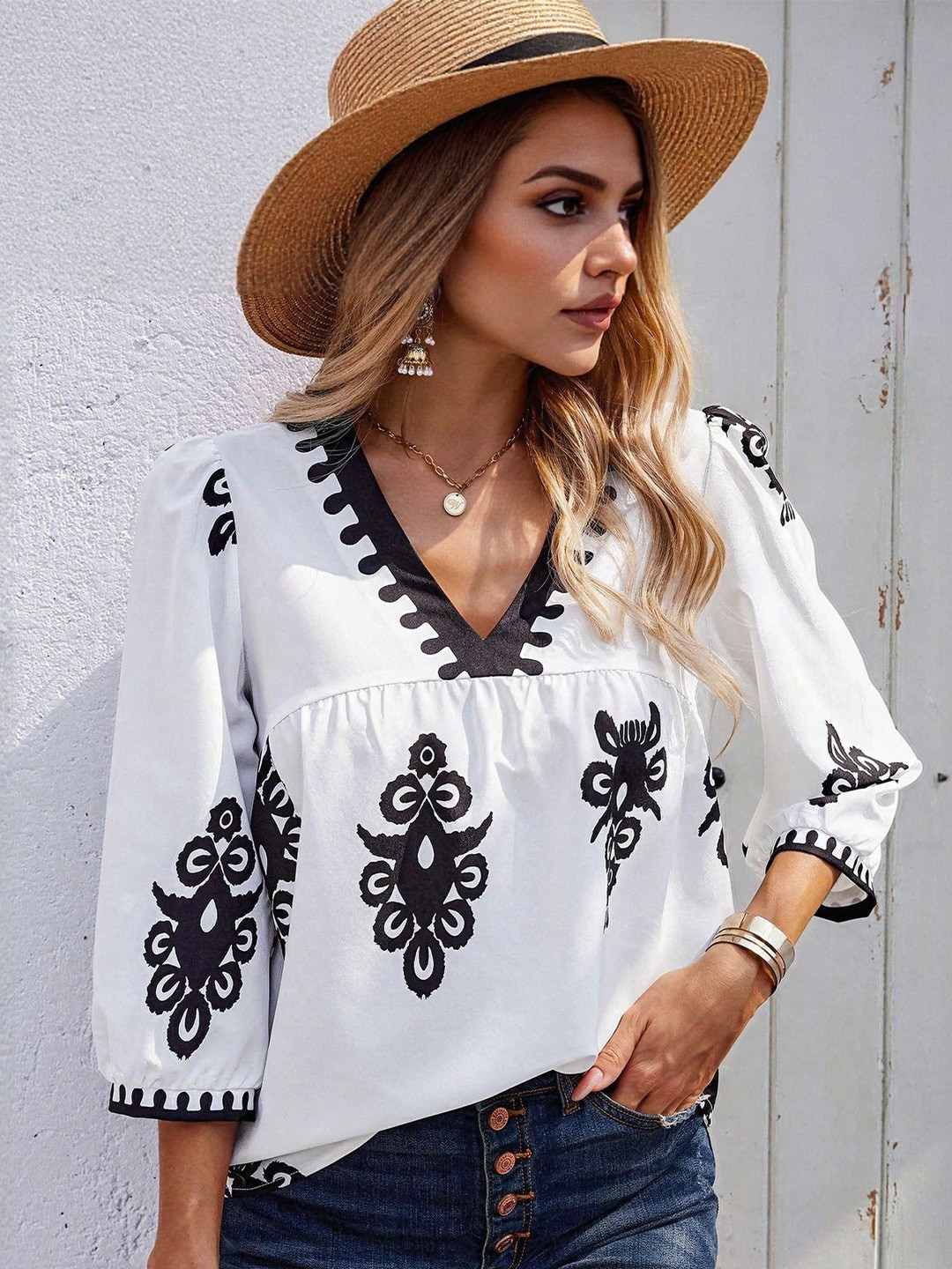 Outzidr Placement Print Blouse